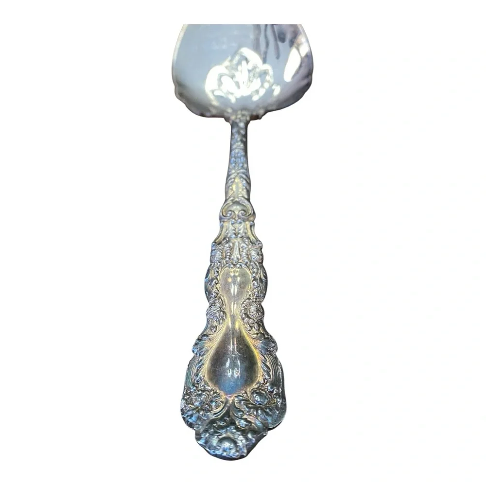 Vintage Gorham Imperial Chrysanthemum pattern pie / pastry server silver plate.